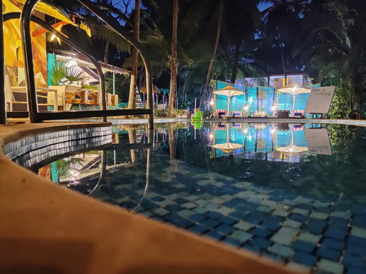 The Camelot Beach Resort - Baga กาลังกูติ ภายนอก รูปภาพ